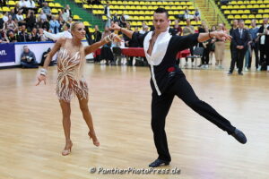 Artur Balandin und Anna Salita (Sieger WDSF International Open Latin)